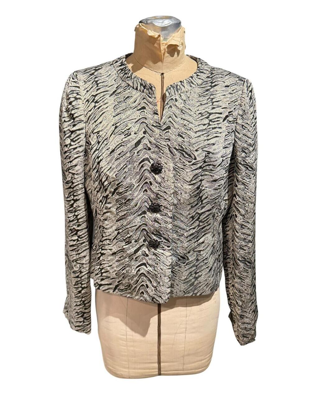 Kasper Vintage Long Sleeve Buttoned Jacket with Abstract Zebra Pattern